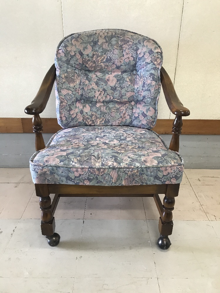 椅子の張り替えビフォーアフター