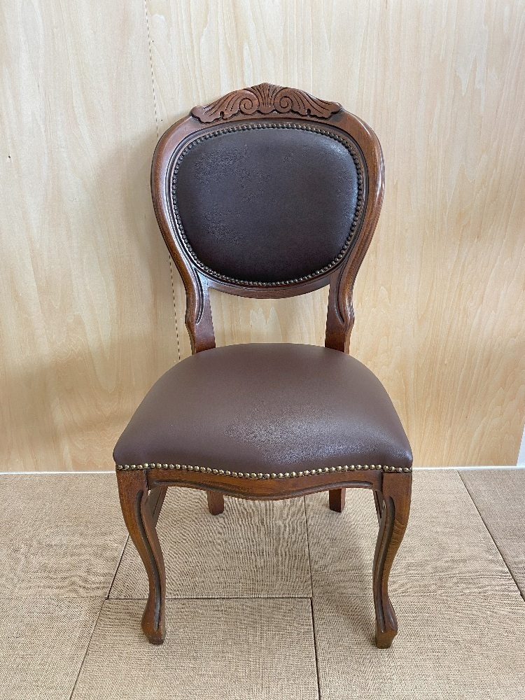 椅子の張り替えビフォーアフター