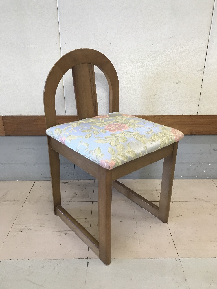 椅子の張り替えビフォーアフター