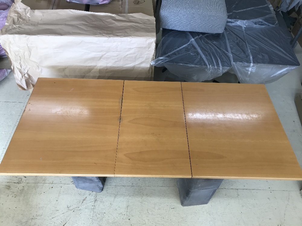 テーブル天板の塗り替え