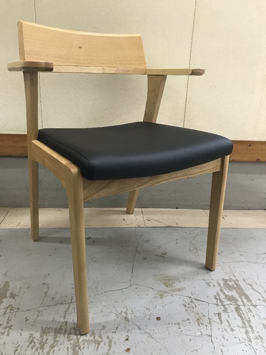 椅子の張り替えビフォーアフター