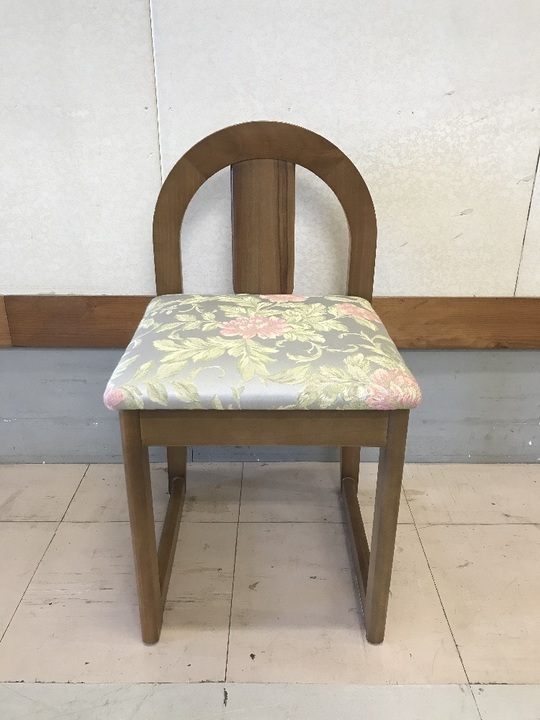 椅子の張り替えビフォーアフター