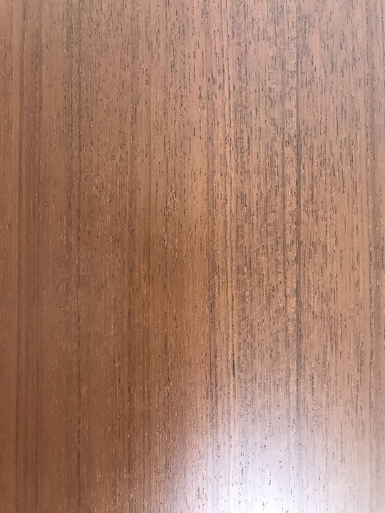 テーブル天板の塗り替え