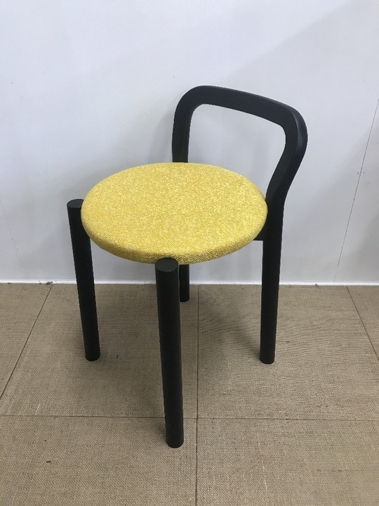 椅子の張り替えビフォーアフター