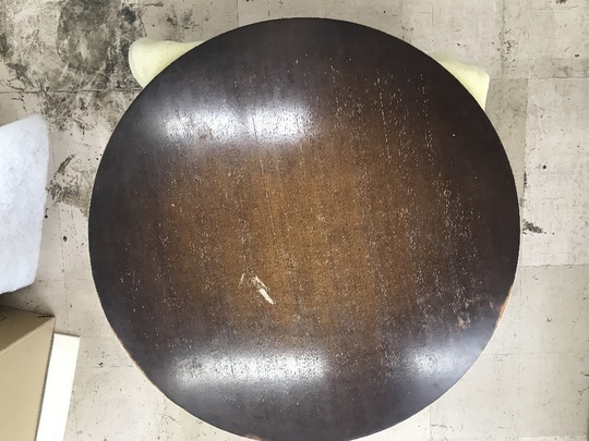 テーブル天板の塗り替え