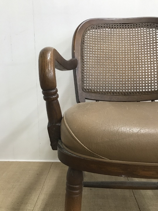 椅子の張り替えビフォーアフター