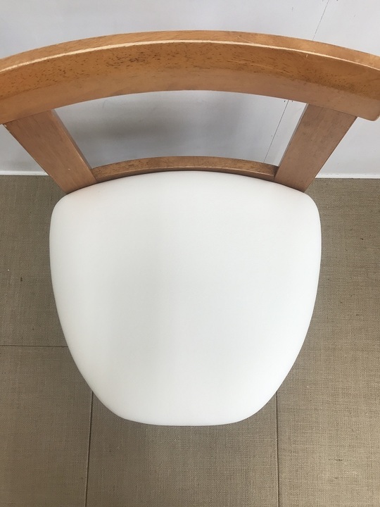 椅子の張り替えビフォーアフター