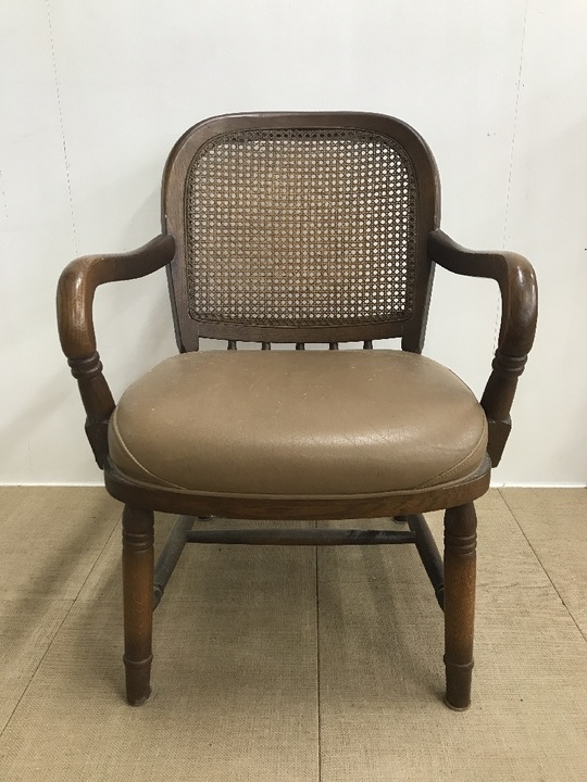 椅子の張り替えビフォーアフター