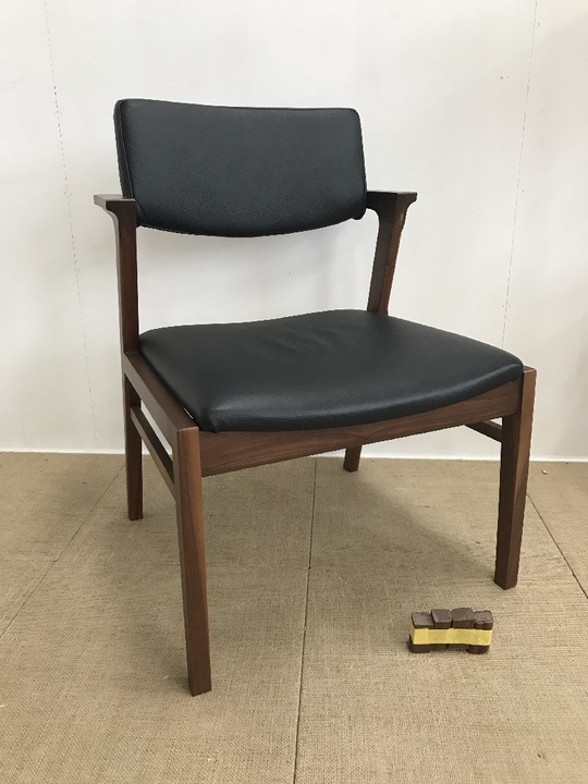 椅子の張り替えビフォーアフター