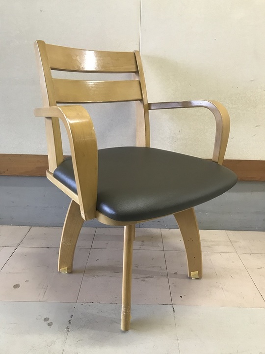 椅子の張り替えビフォーアフター