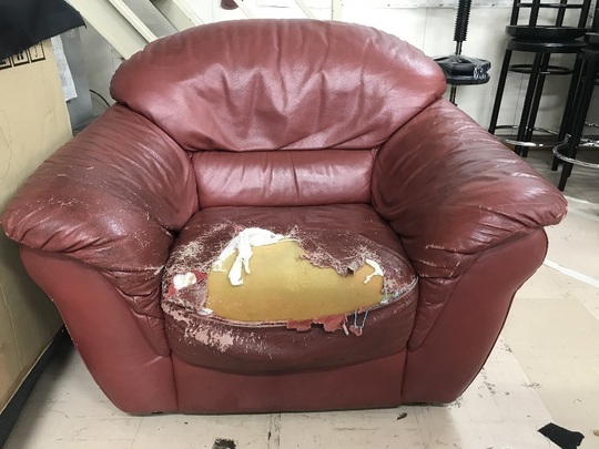 ソファ張り替え、バネ修理ビフォー