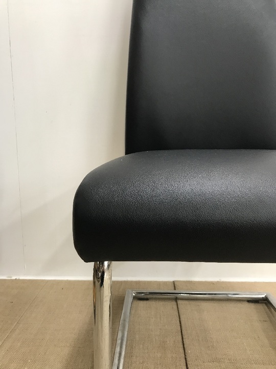 椅子の張り替えビフォーアフター